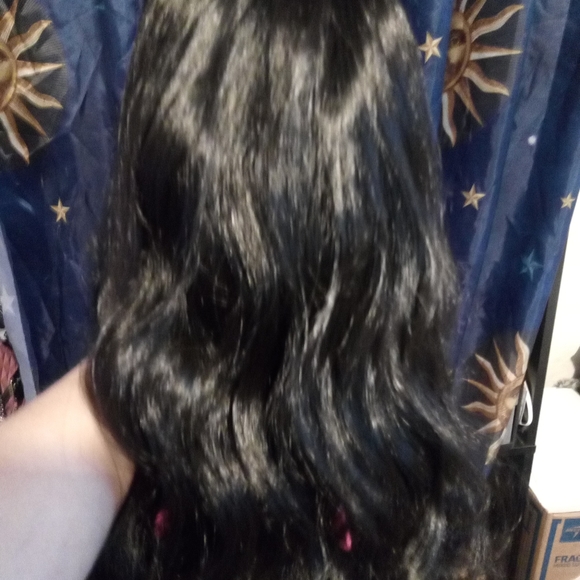 26" Human hair black wig - Picture 3 of 8
